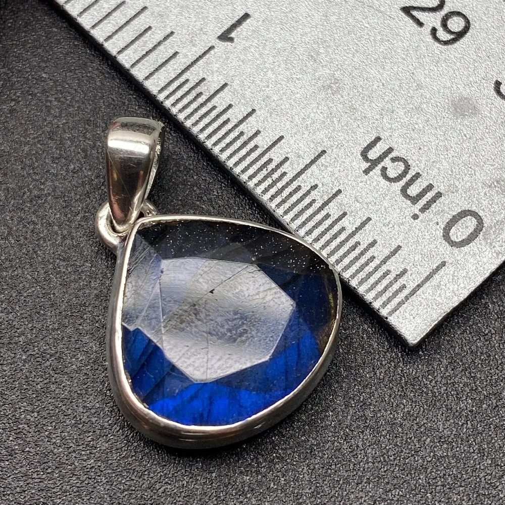 🆕 Labradorite Faceted PENDANT 💙💙💙Solid Sterling Silver 925🔥🔥🔥 - Picture 4 of 5